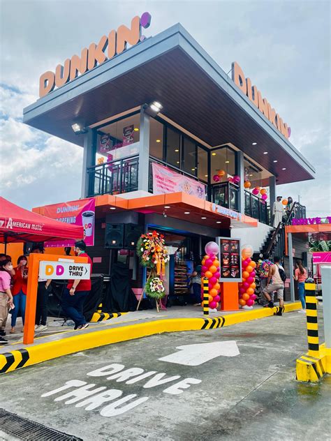 dunkin' donut laoag city photos|Dunkin .